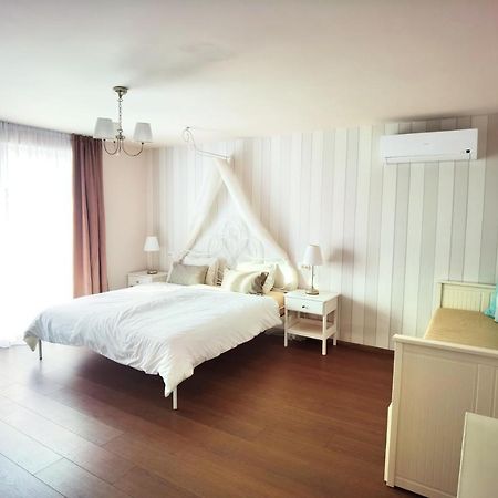 Guesthouse Olei Малинська Екстер'єр фото