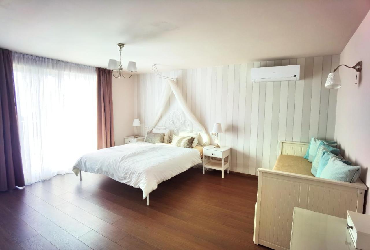 Guesthouse Olei Малинська Екстер'єр фото